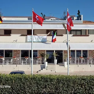  Gasthof La Maison Du Port Italien
