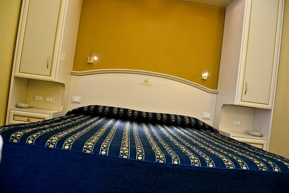 Dimora Degli Dei Otel Roma