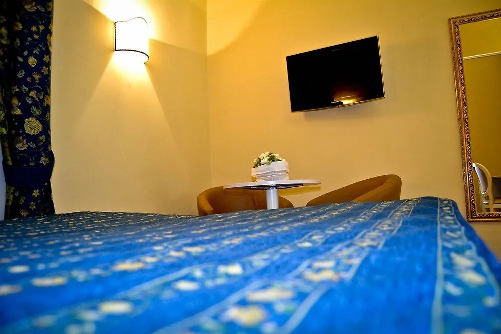 Dimora Degli Dei Otel Roma